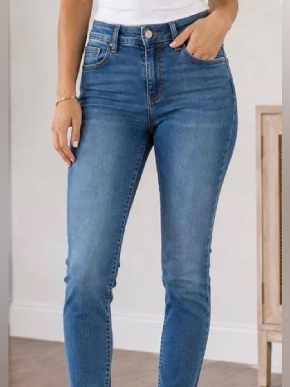 AMERICAN EAGLE Jegging size women’s 8 short